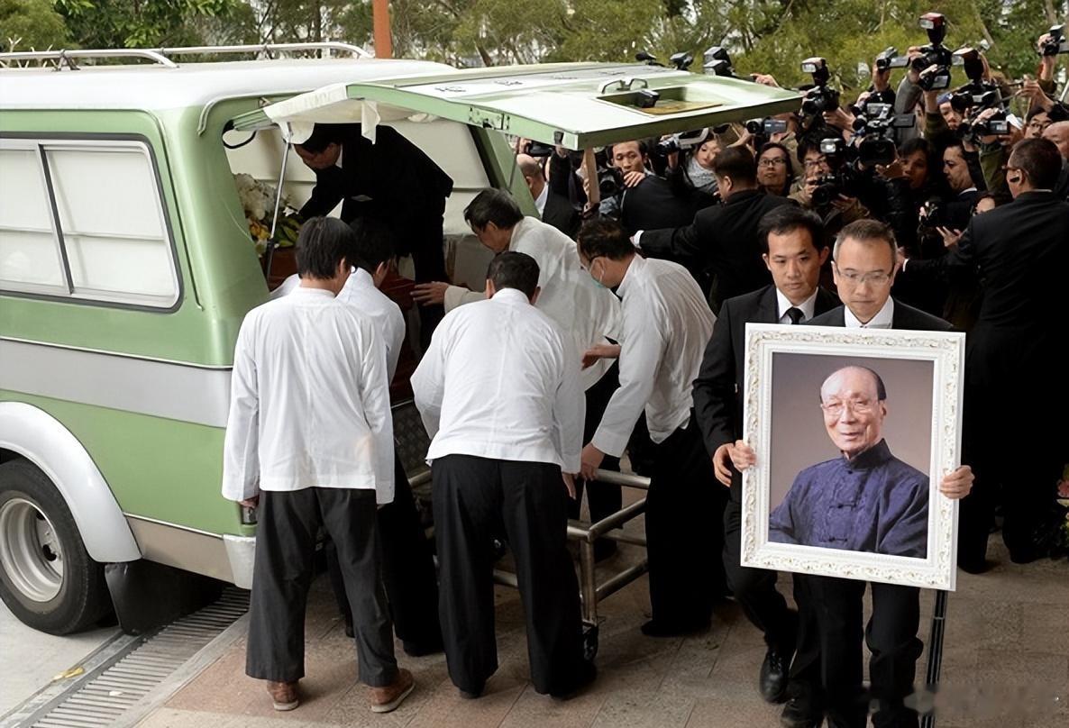 12年前，2014年1月7日，邵逸夫在家中安详离世，享年107岁。邵逸夫的葬礼于