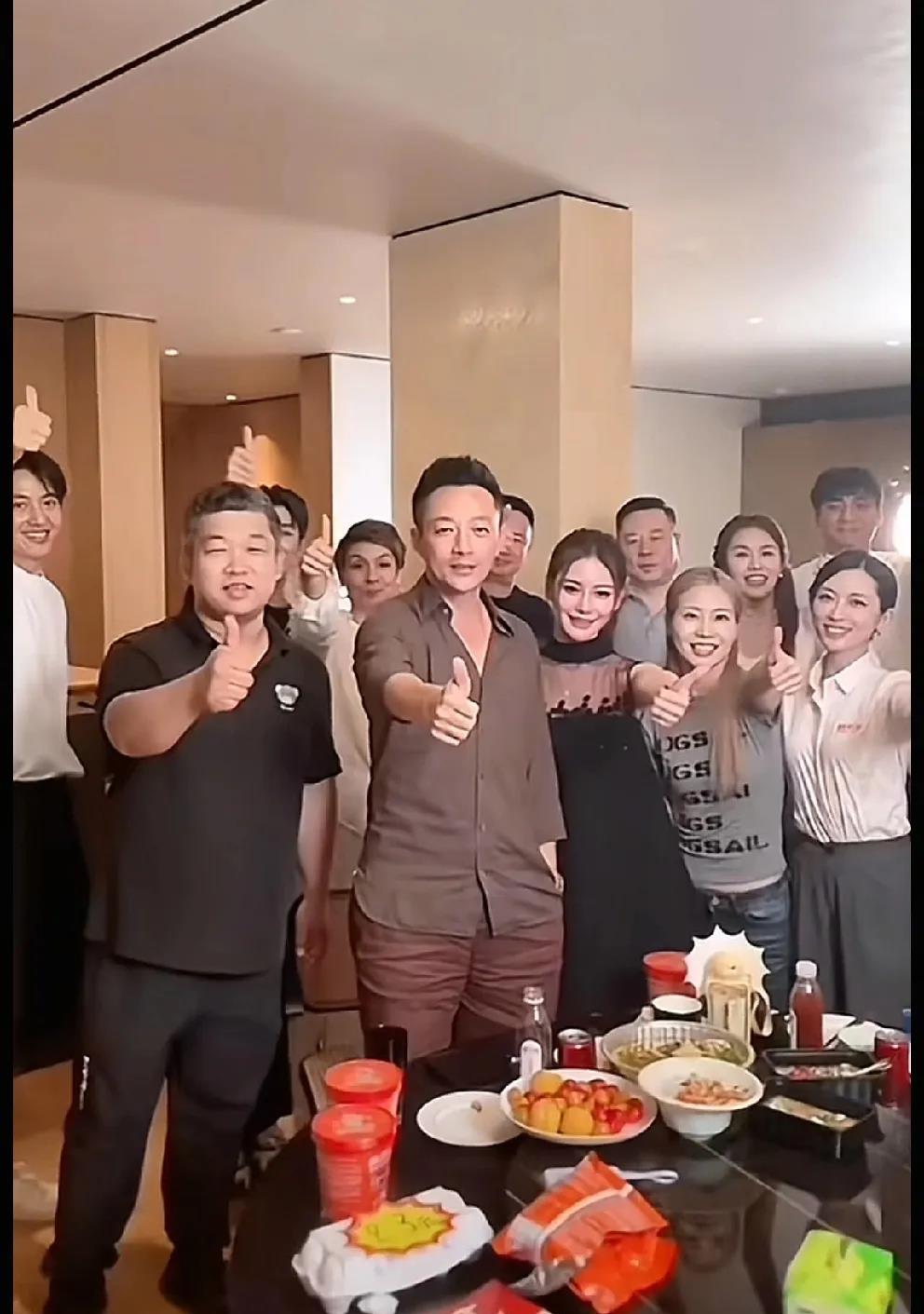 这成绩，汪小菲激动不已！昨晚的直播，汪小菲、马筱梅火力全开，杨洋总，安总