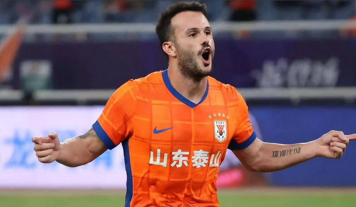 盘点2025中超最佳阵容：门将：刘殿座后卫：李帅、莱切特、蒋光太、王燊超中