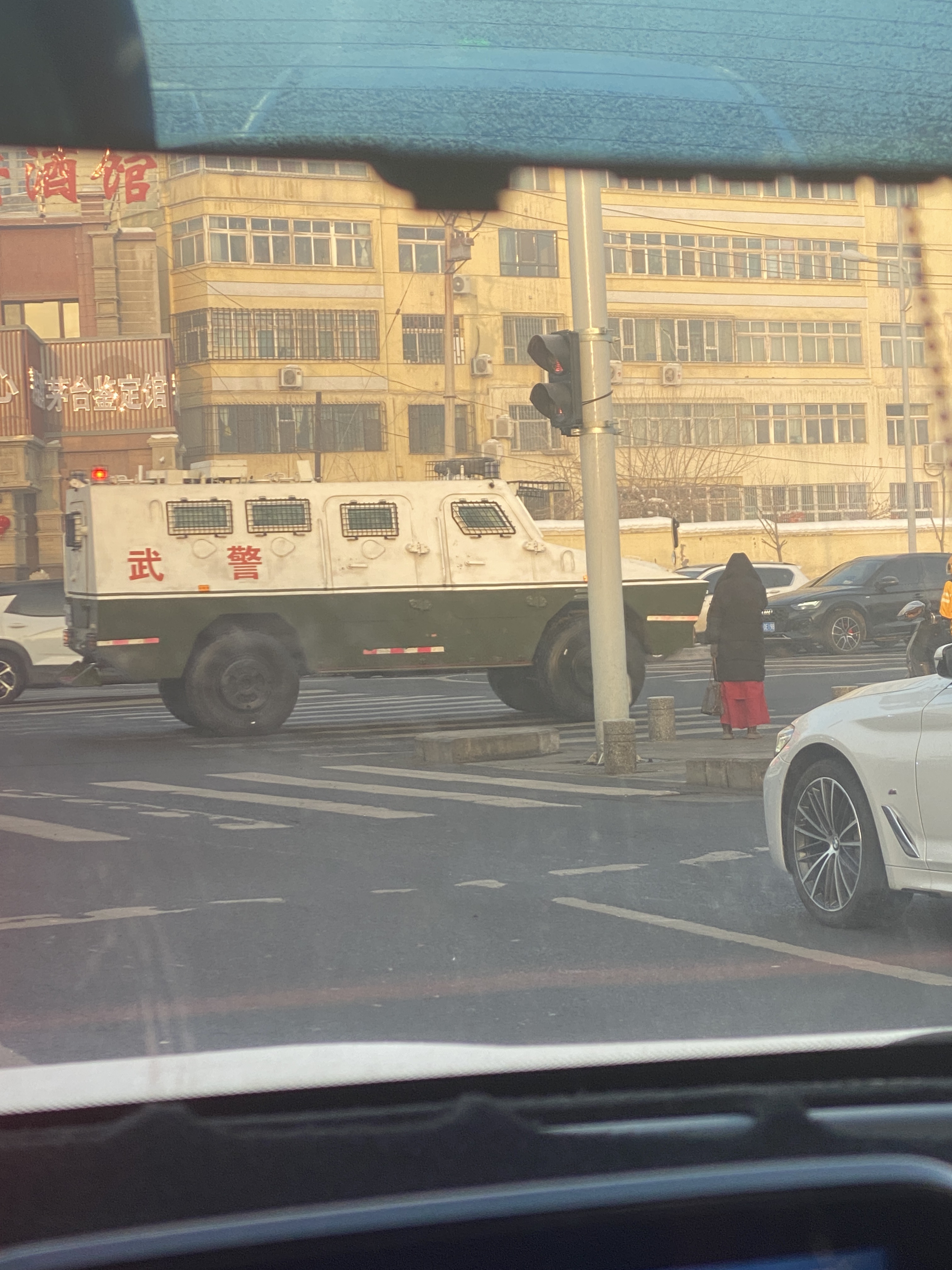 看看你们的通勤搭子