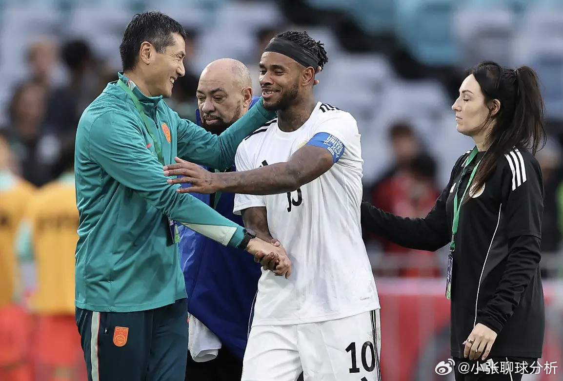 董路：邵佳一有魅力+国脚敢为他豁出去中国足球青春风暴即将来临3月27日，邵佳一