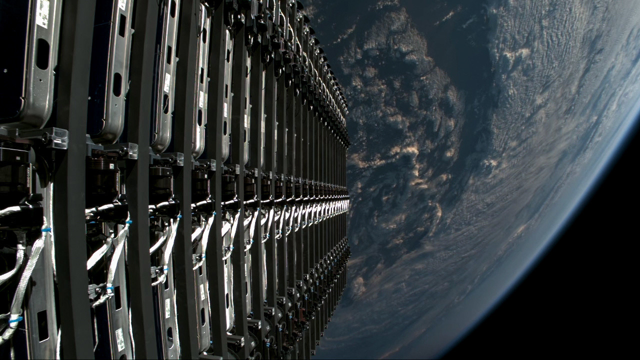 昨天22:57，SpaceX在范登堡太空军基地SLC-4E，使用Falcon9