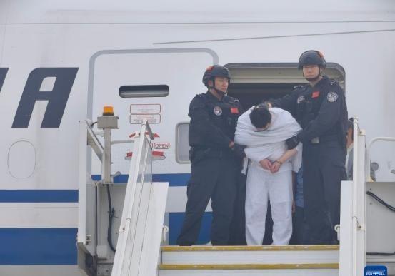 为什么平日对中国横眉冷眼的美国，这回却如此配合地把刘瀚文送回来？7月20日，刘瀚
