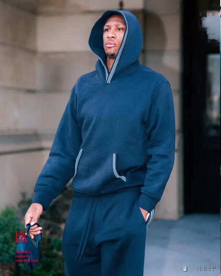 快船大将邓恩真是哈登的完美替身！在今天快船主场以115：114险胜掘金的比赛中，