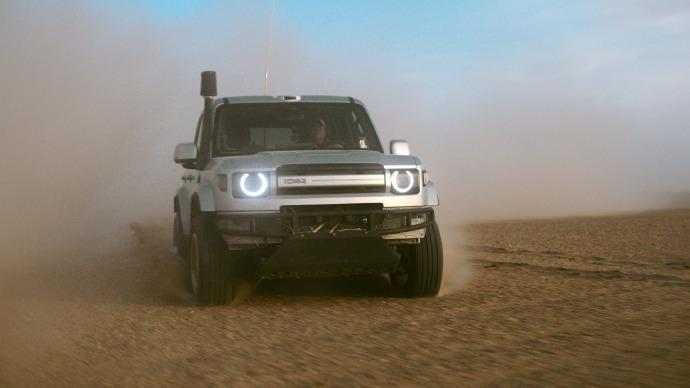 ICARV27穿越N39一台不带大梁的增程车主打家用的SUV竟然完成了穿越挑