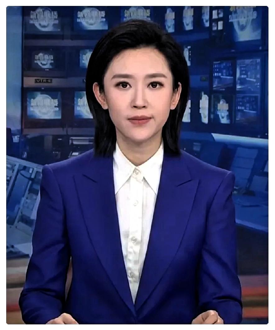 看新闻联播被王音棋圈粉！颜值惊艳还自带气场，网友：没她真不想看了昨天晚上看了