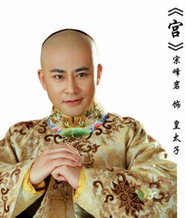 宗峰岩儿子结婚，喜公公帅过新郎，看清新娘的长相后，网友“家里不是有钱就是有权”。