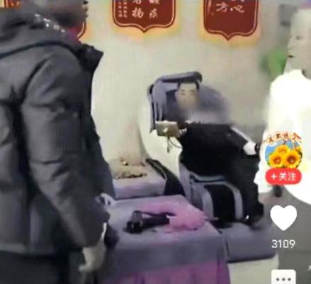 闺女带黑人男友见家长，老爹刚说句