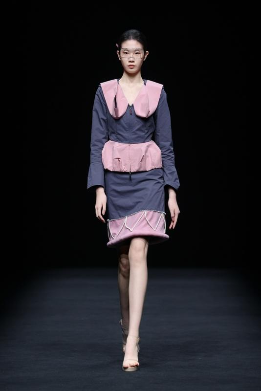 thehanah·韩银月2026春季中国国际时装周"鼓韵·织尚"大秀，是非遗