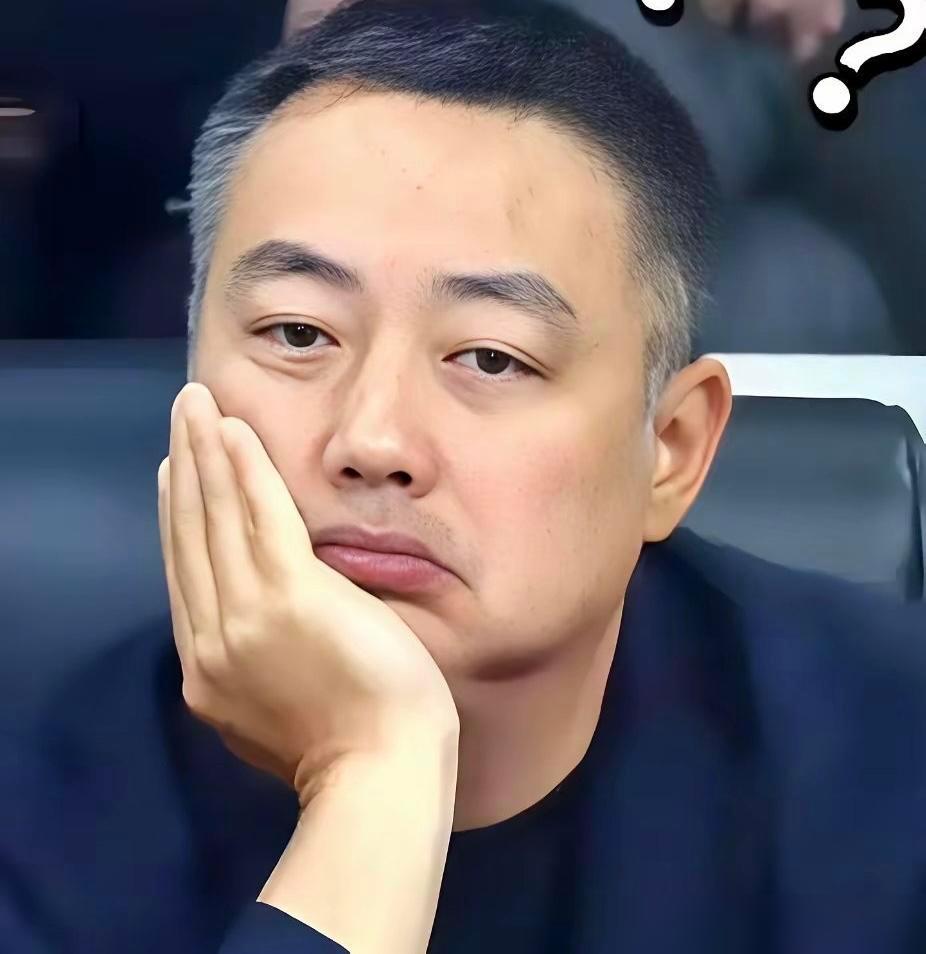 刘国梁主席不会羡慕王励勤的，有人说刘国梁带着国乒奋斗了一辈子也只是乒协主席。