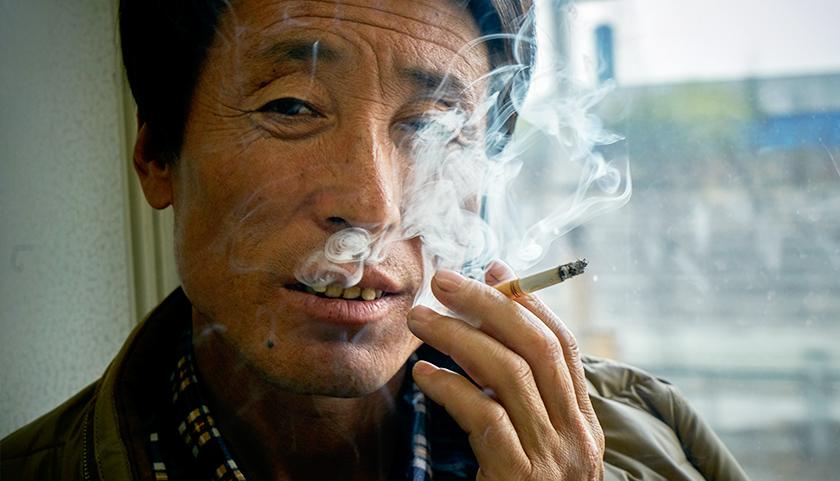 每次乘坐绿皮火车，都是对身心的煎熬，多年下来我对它有了心理阴影。关键是绿皮火车不