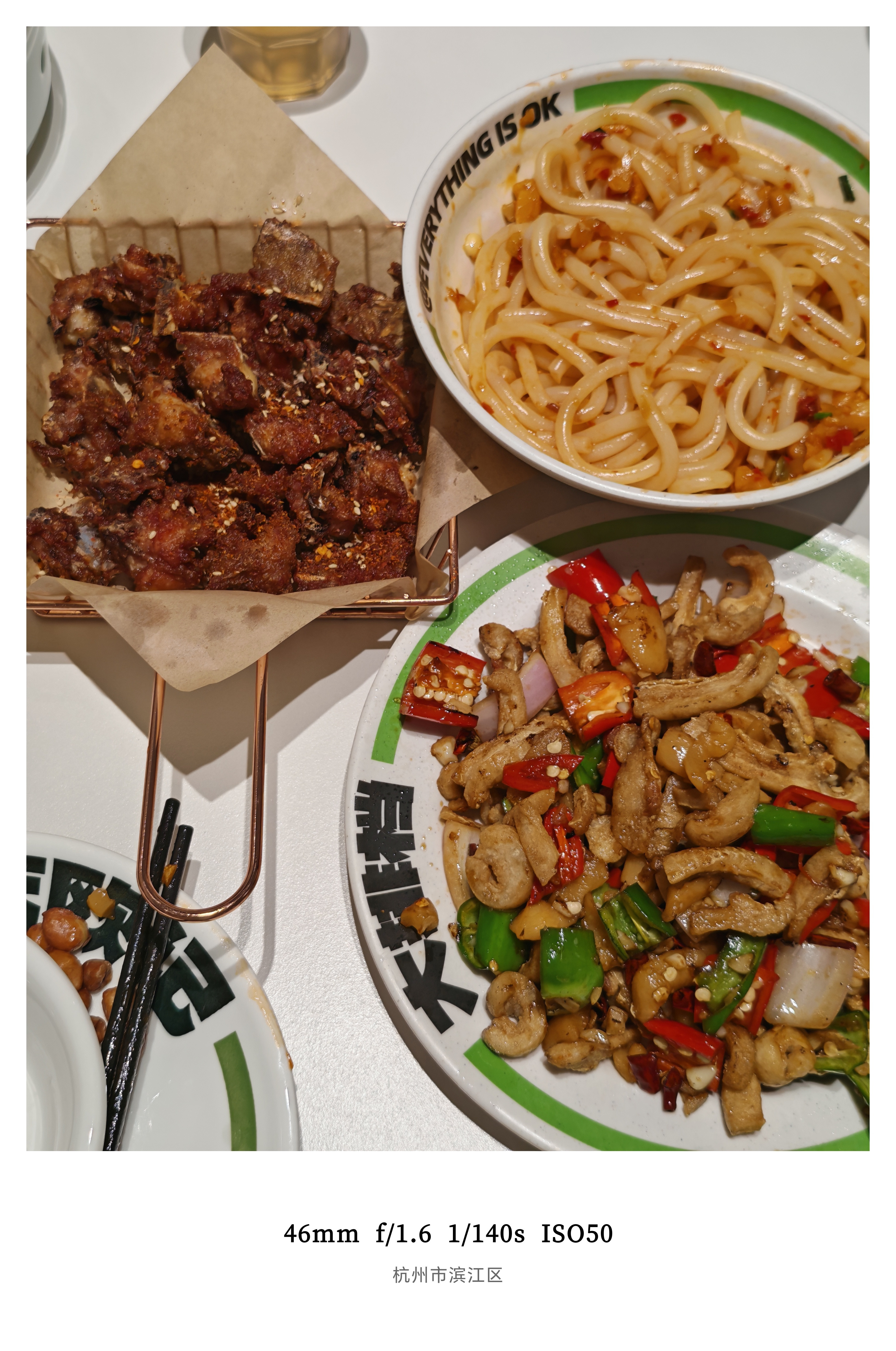 景德镇人又来评测杭州欧记了炒猪油渣依然是我最爱的一道菜冷粉味道一般，其他菜品还是