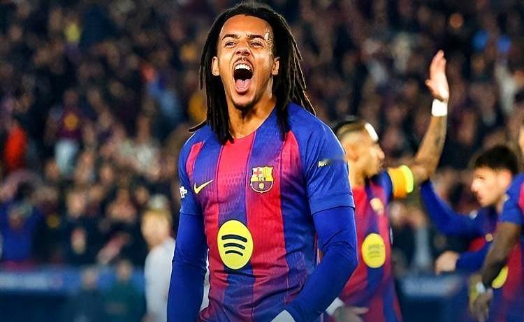 哈维撕掉了传控教科书。巴萨教练组正在秘密演练防守反击，这在诺坎普是堪比“背叛”