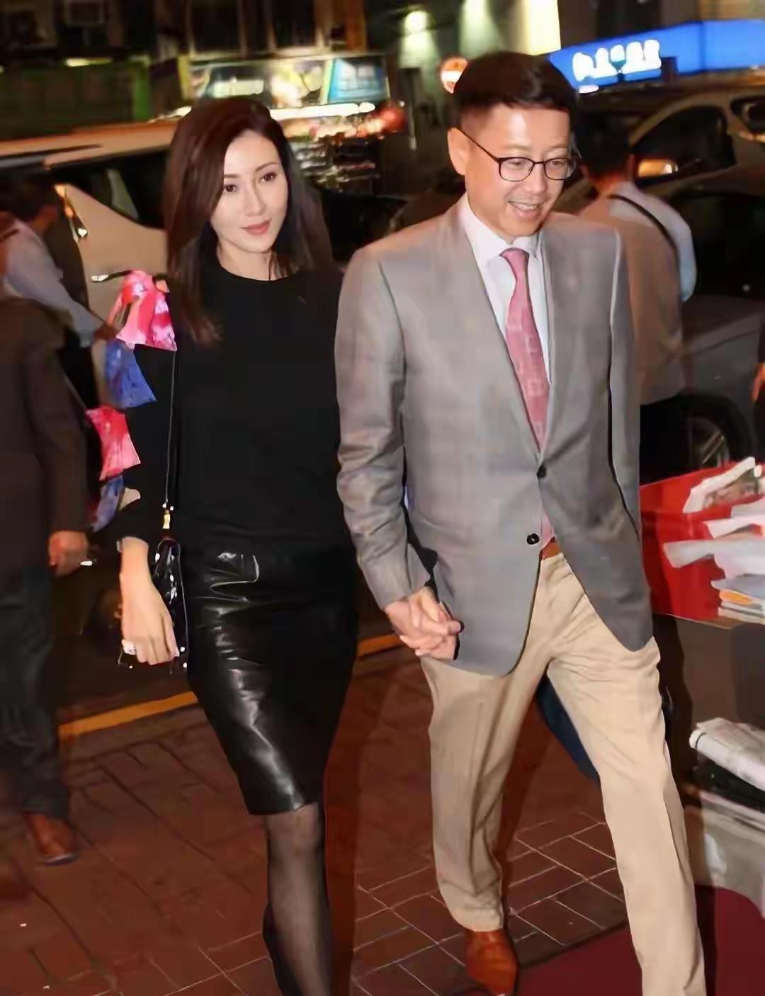 这位女士是不是李嘉欣，这么有气质