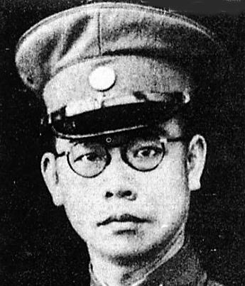 看到吴石案的一个细节，后背发麻：陪他一起上刑场的六个人里，居然只有一个是党员。