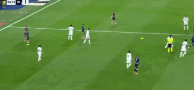 裁判专家：裁判给弗兰·加西亚红牌没问题，罚下卡雷拉斯错了北京时间今天凌晨，皇马在