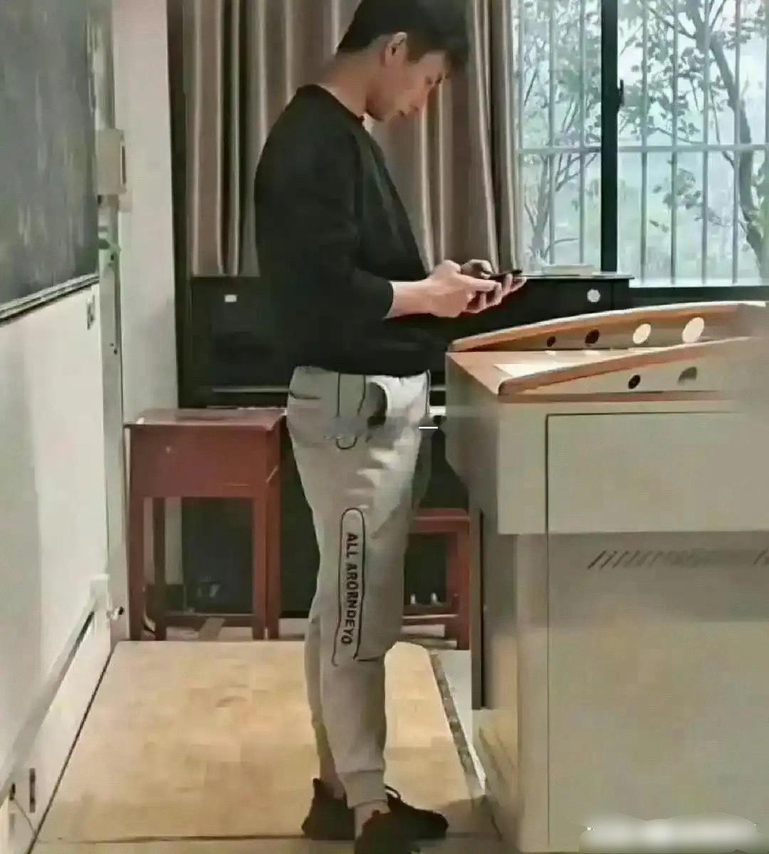 这种裤子能不能灭绝啊​​​