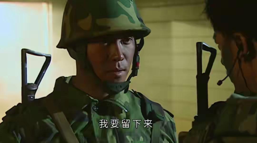 士兵突击里，为啥老a袁朗死活不要成才？成才自己作的。袁朗是A大队实际上的
