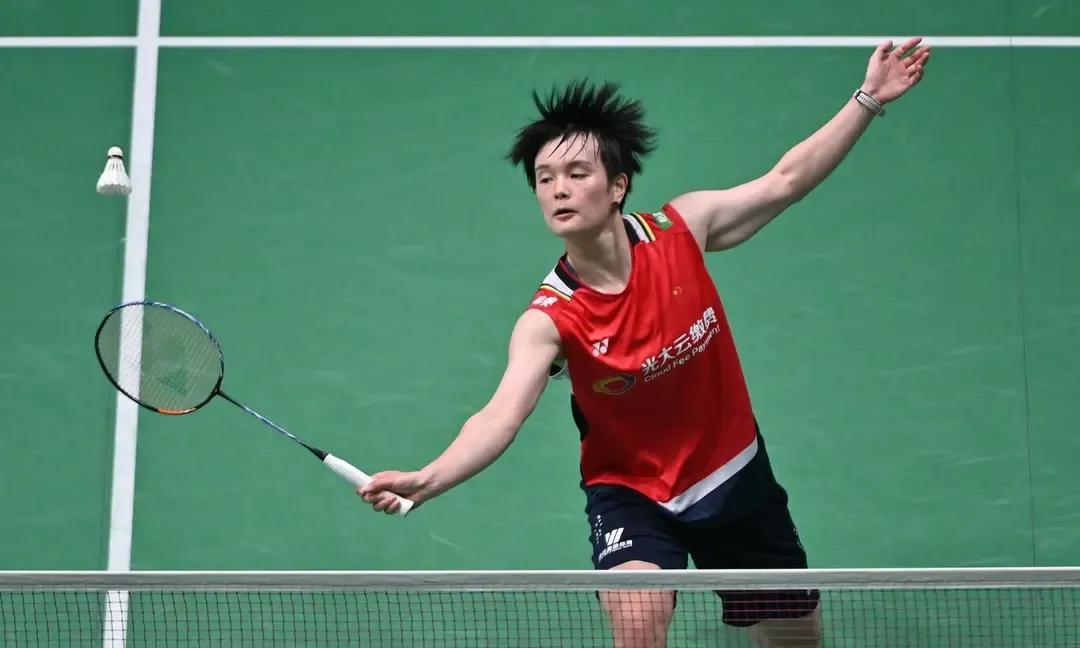 陈雨菲无缘总决赛；由于世界羽联规则所限；这位国羽女队头号主力的缺席；