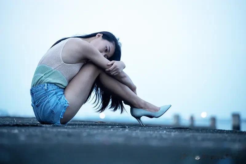 容易和异性越界的女人，很多时候根本不是大家想的那种“渣女”，甚至本身三观挺正，自