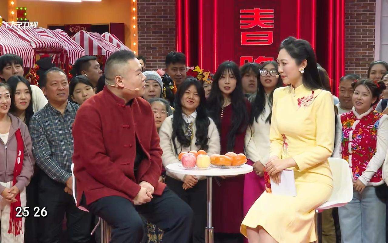 岳云鹏，今年春晚第一个尬节目来了！参加辽宁春晚，玩数30游戏抖机灵，先与女主持人