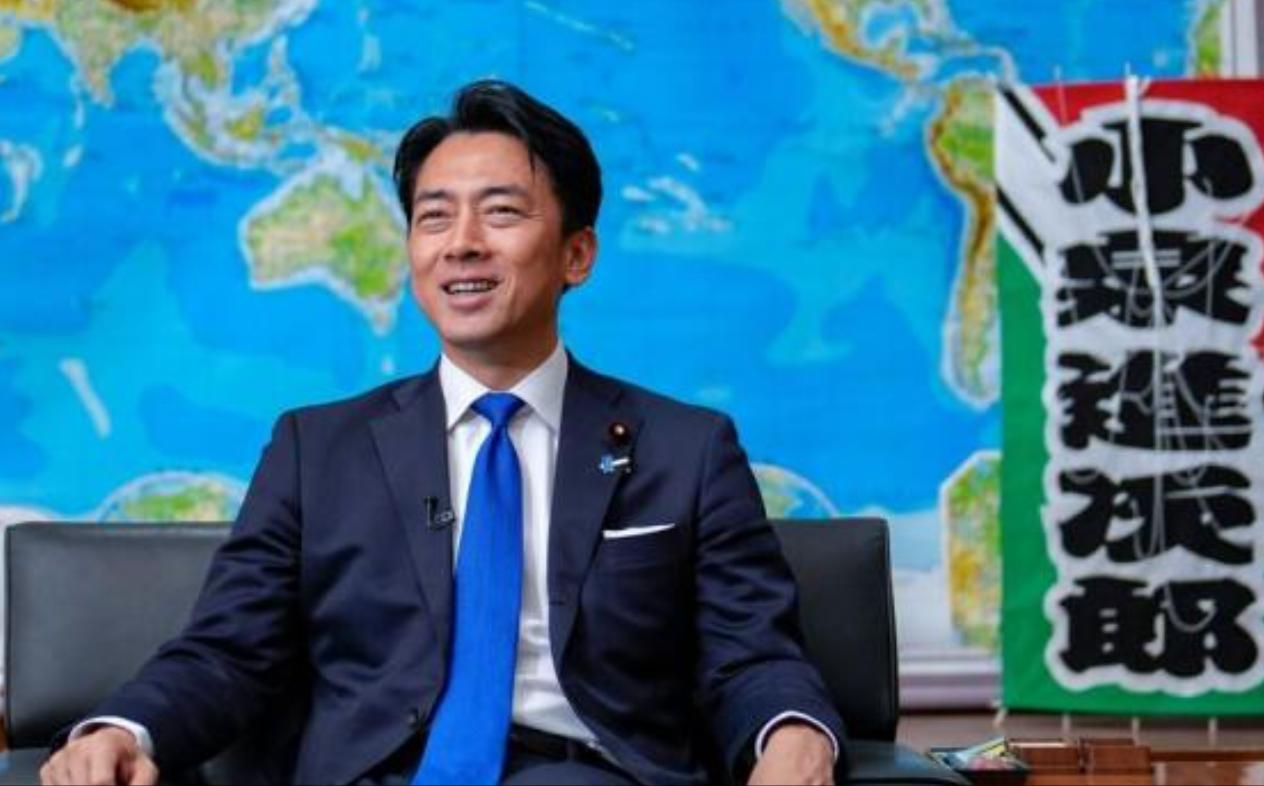 我看了彭博社对小泉进次郎的专访，发现日本正玩一招极阴险的舆论术！周三，日本防长