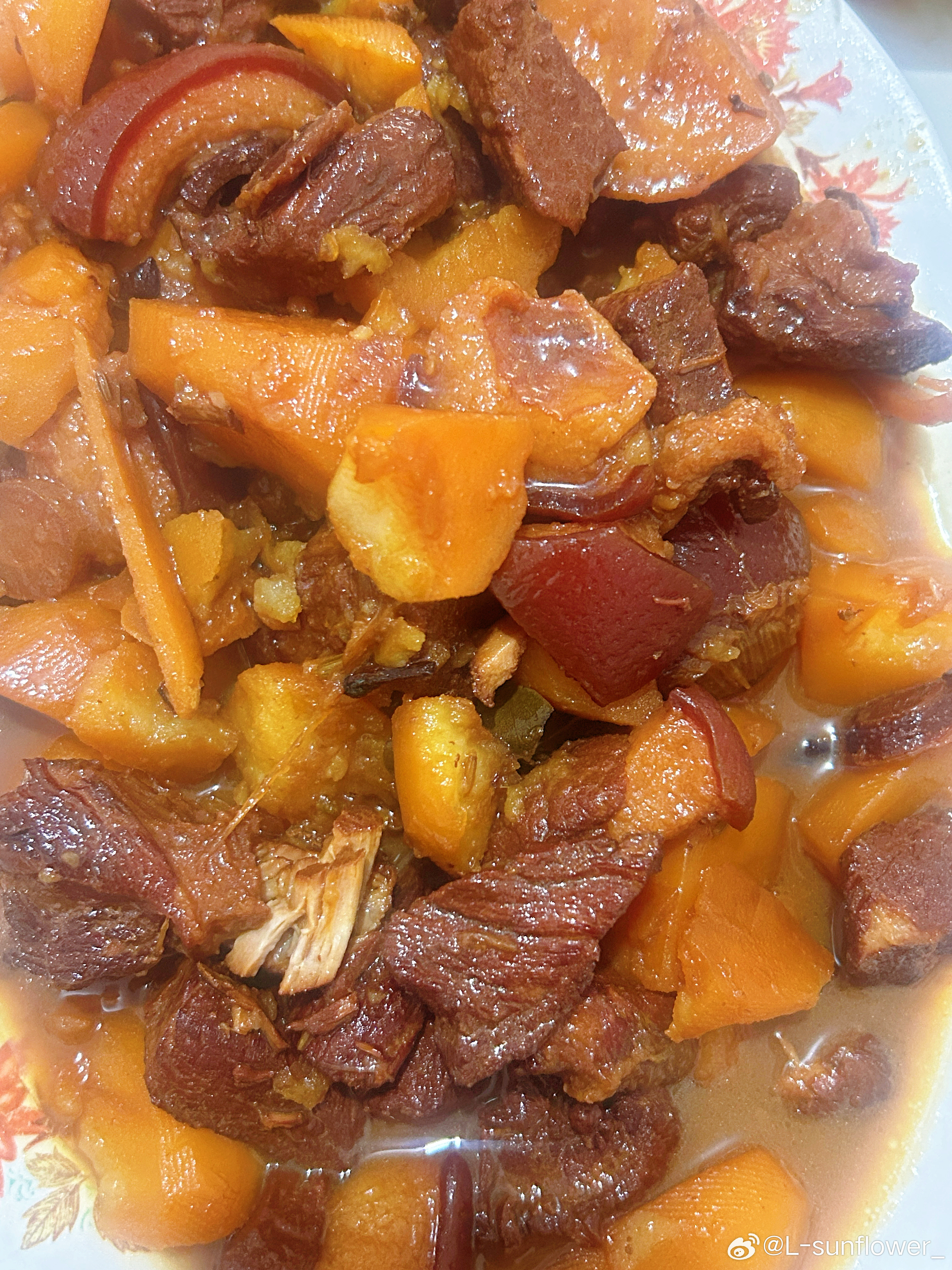 今日份午餐。我就吃这一个菜了