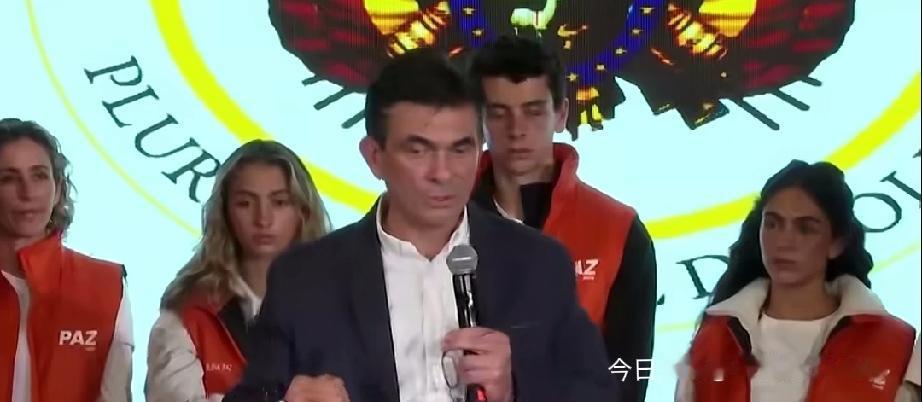 南美小国玻利维亚2025年11月右翼新政府上台后，没直接撕毁中企锂矿合同，而是打