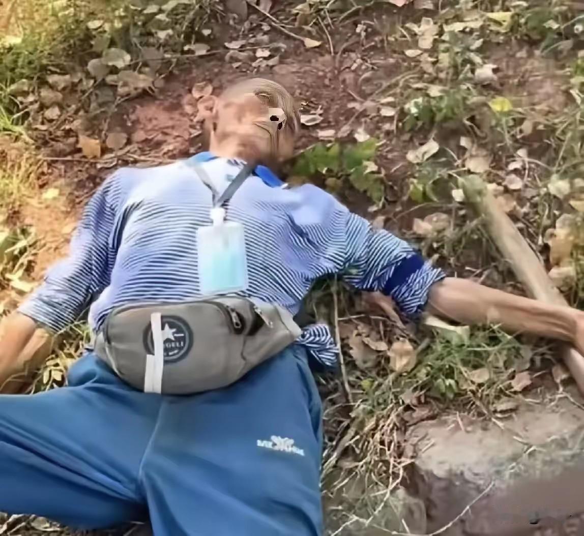 刷到重庆卖辣椒老人的后续，我心口堵得半天缓不过来！四十度的大太阳天，老人天