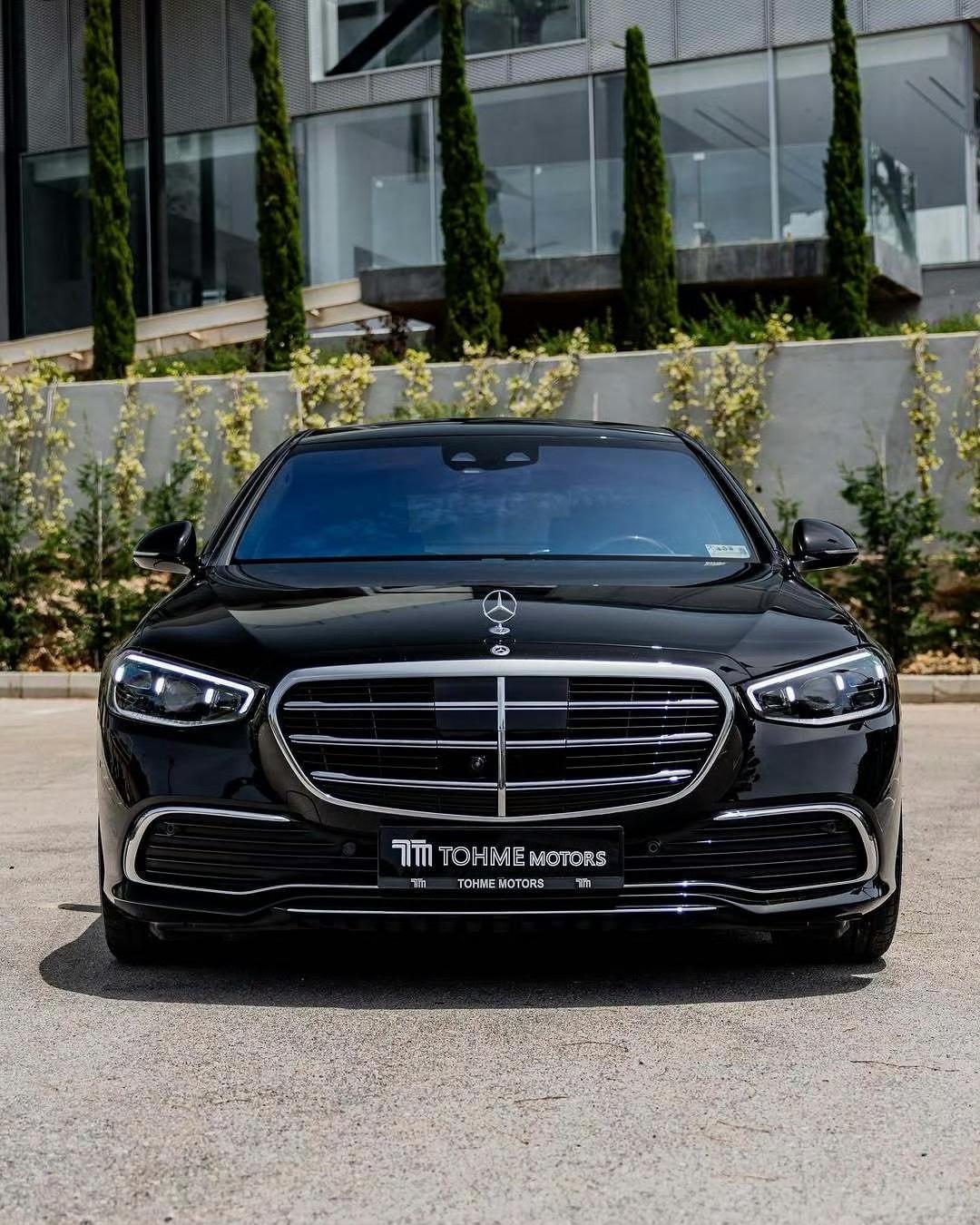 近三年BBA中国市场销量（2023-2025）2023年：奔驰75.