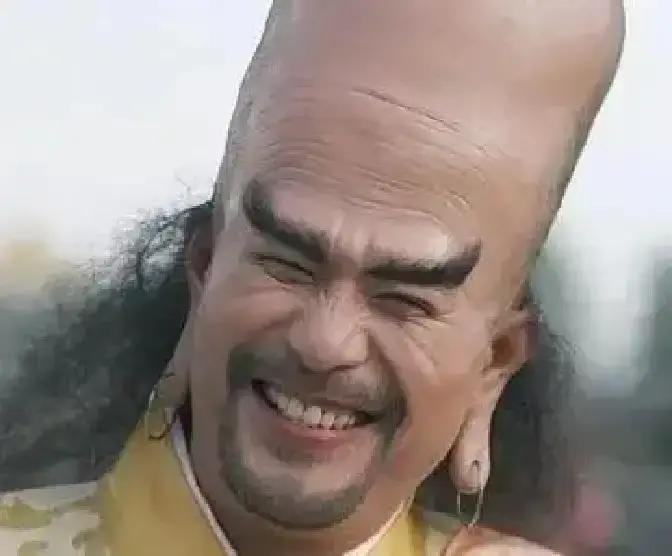 别再羡慕流量明星的爱情了。娱乐圈最硬的汉，做了件最“傻”的事。他，徐锦江，