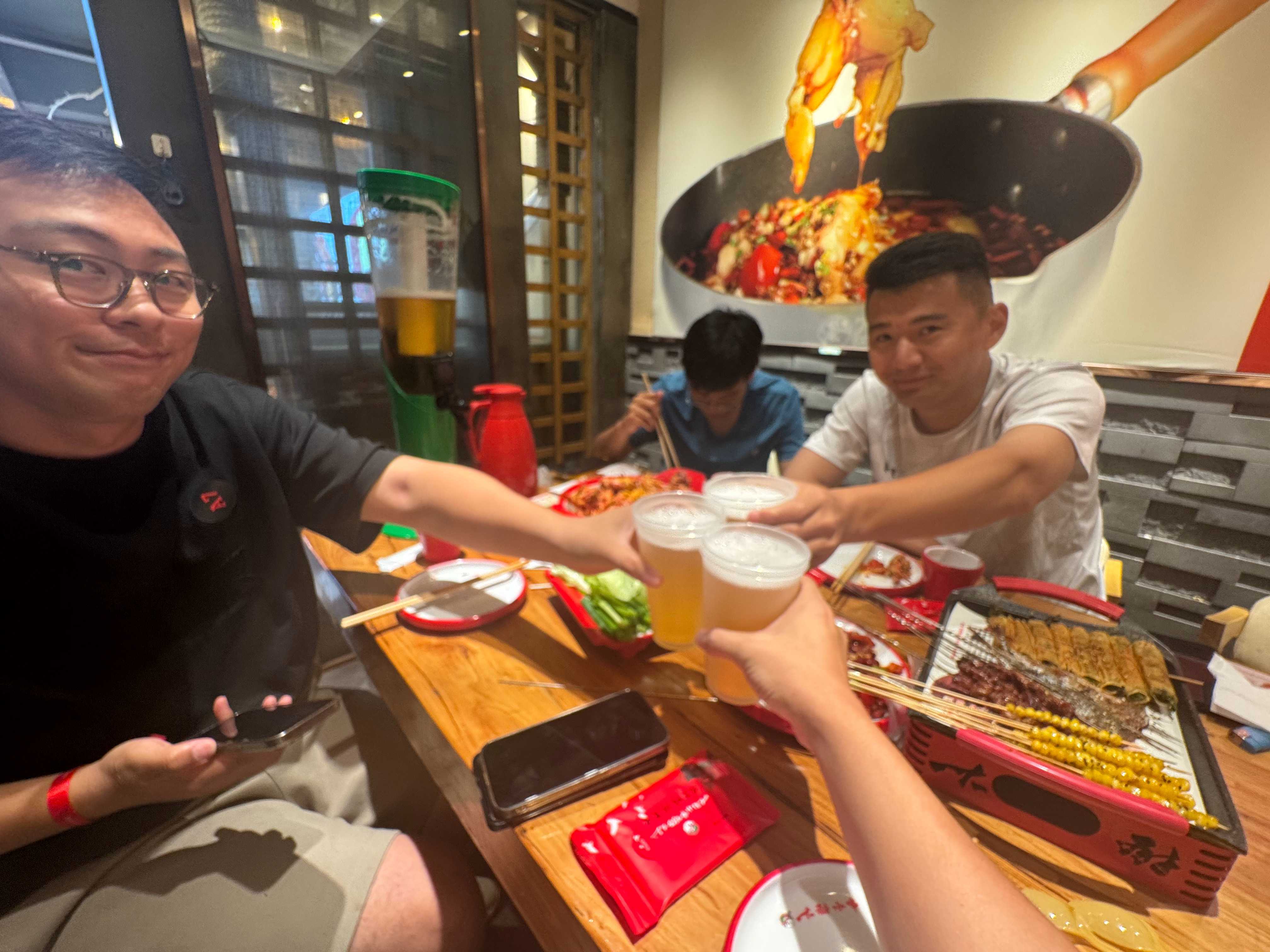 到天津了这不得喝点儿吗？（我刚练完，不欠）​​​