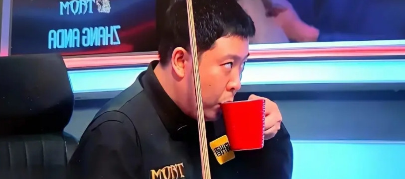 从80四虎本赛季夺冠情况结合趋势分析谁是冠军：沙特大师赛冠军——尼尔罗伯逊英