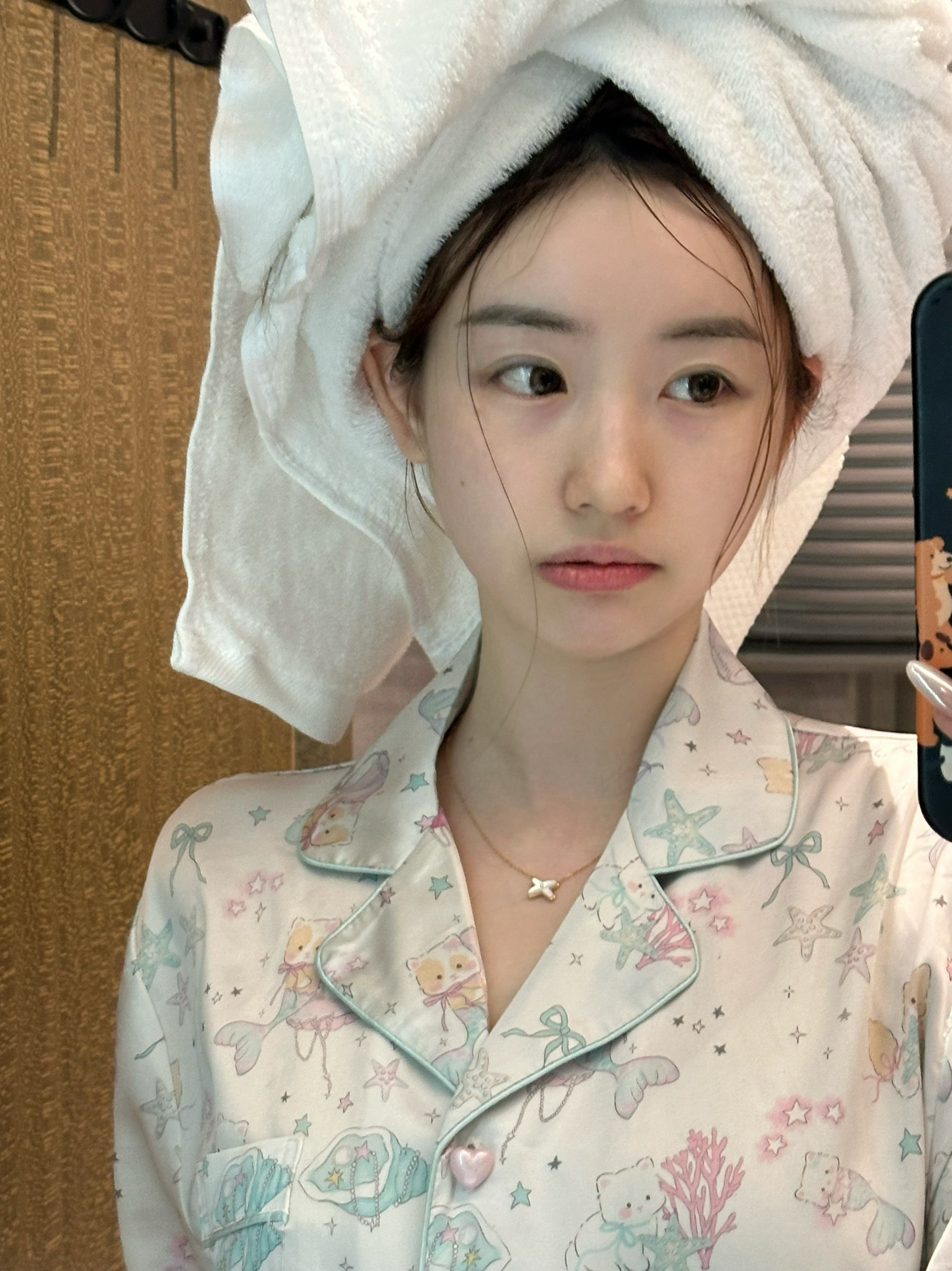 night🌙不知道我的素颜很曼妙东莞