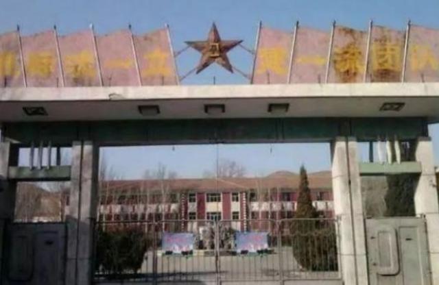 印度为啥记恨中国？说白了就是眼红。1981年两国GDP差不多，印度1930亿美元