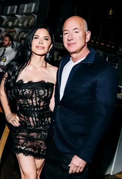 真生猛啊！你信吗？劳伦·桑切斯想给贝索斯生个孩子！要知道，劳伦·桑切斯不年轻