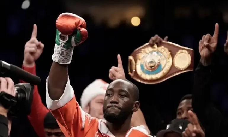 特伦斯·克劳福德退役，暴露了职业体育最残酷的真相：真正的战神，不是没人能打败他，