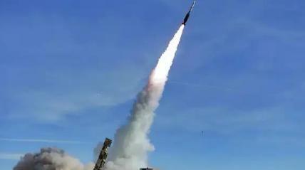 无视美军封锁禁令，4艘中资油轮准备驶出，原来054A护卫舰在后面撑腰！ 有人