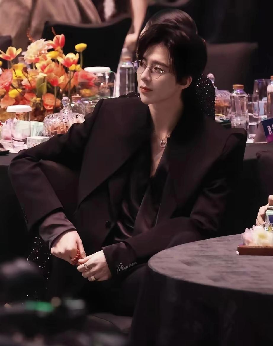 谁能想到！《大生意人》爆火，最意外的赢家竟是刘宇宁估计连陈晓自己都没料到，