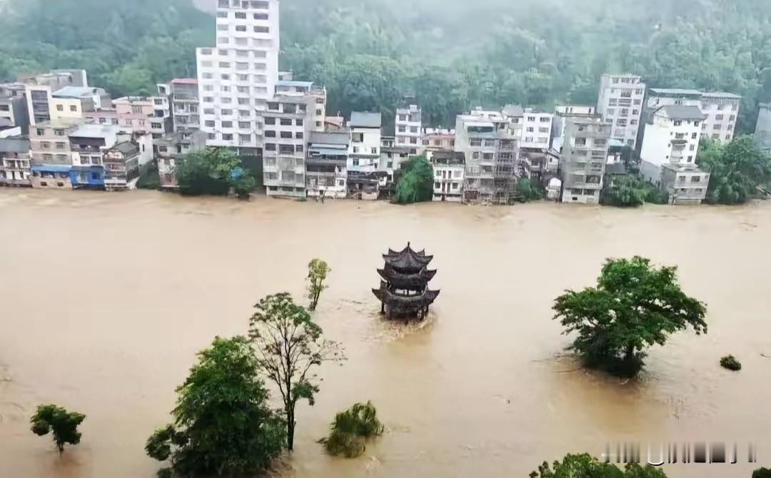 邻邦沉默的救灾现状，填满普通人的共情广西洪涝灾情发酵，曾经被我国倾力帮扶的