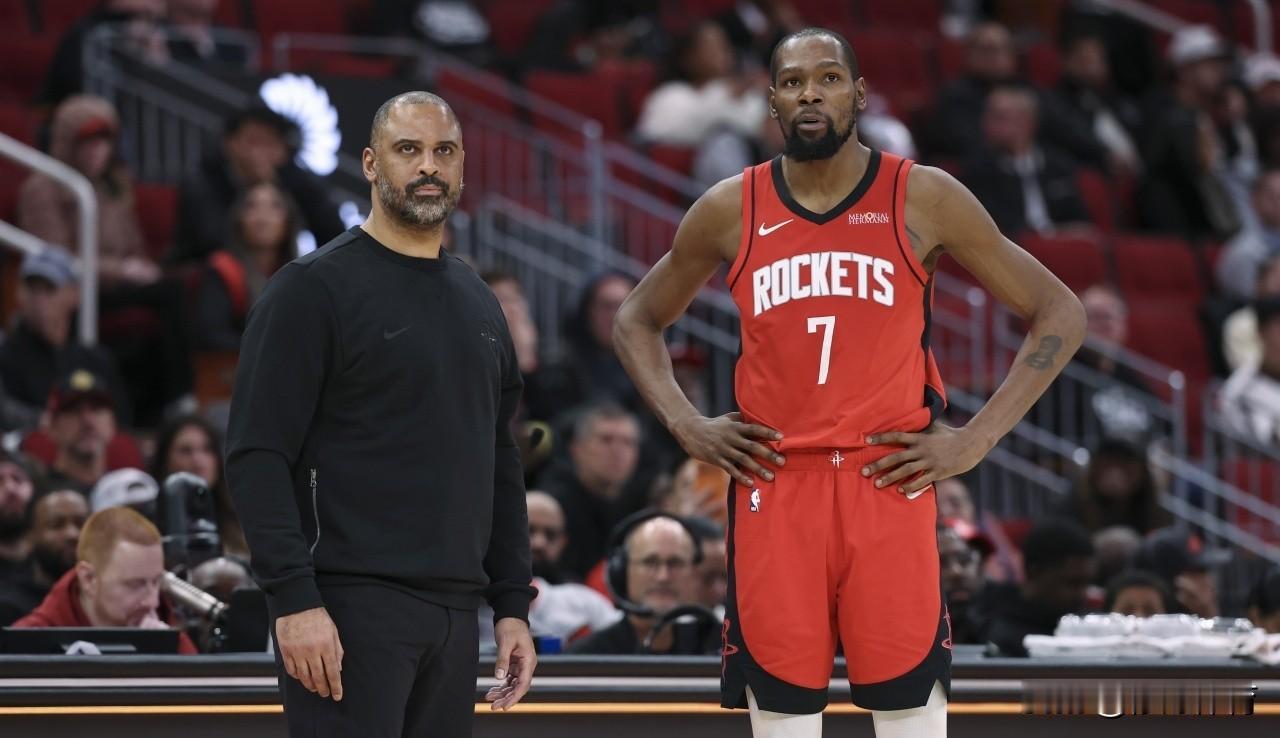 火箭队太有趣了！主场输球只输强队，客场输球大多数都是输给弱队：1、火箭队在主