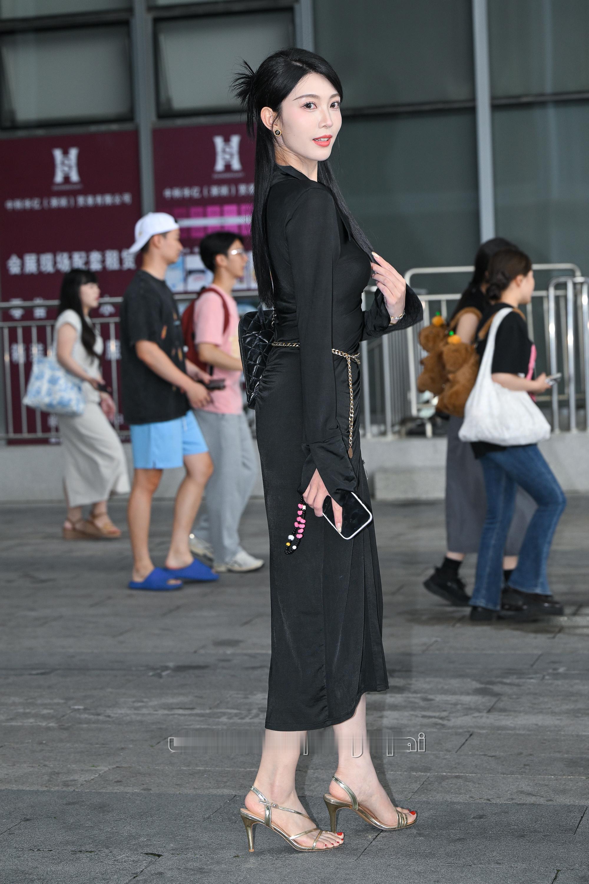 温婉魅力女神~~