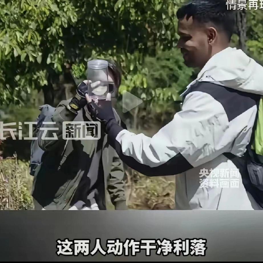 立了大功”！武汉，一钓鱼佬郊外野钓，嫌2个老外一直在旁边吵，害他钓不到鱼，于是，