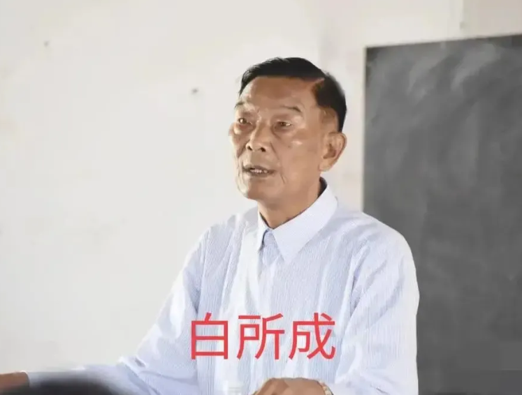 这回真的完了，没有抓到白所成父子。12月25日，同盟军拿下了果敢老街，白家的老巢