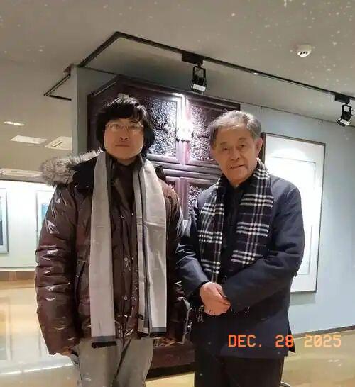 好家伙！徐湖平一栽儿子连夜疯狂跑路！凌晨3点两辆卡车搬空店铺连账本都没剩真