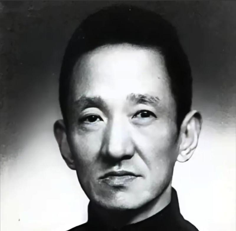 1947年，陈布雷的女儿女婿被捕，蒋介石找陈布雷谈话，询问他对此事的想法。陈布雷