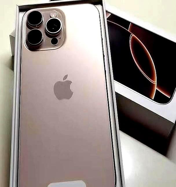 前几天一同事趁着618活动在网上买了一台iPhone16ProMax，今天