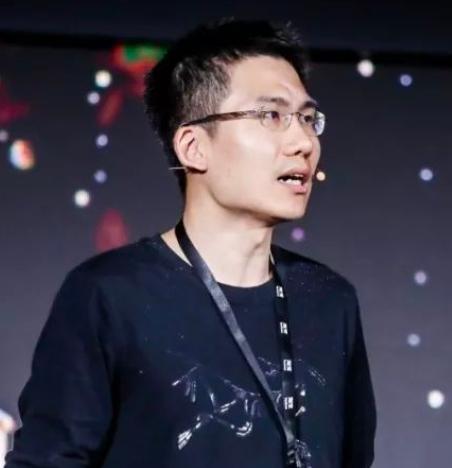 张凯夫，清华大学计算机超级学霸，INSEAD管理学博士，卡内基梅隆商学院前助理