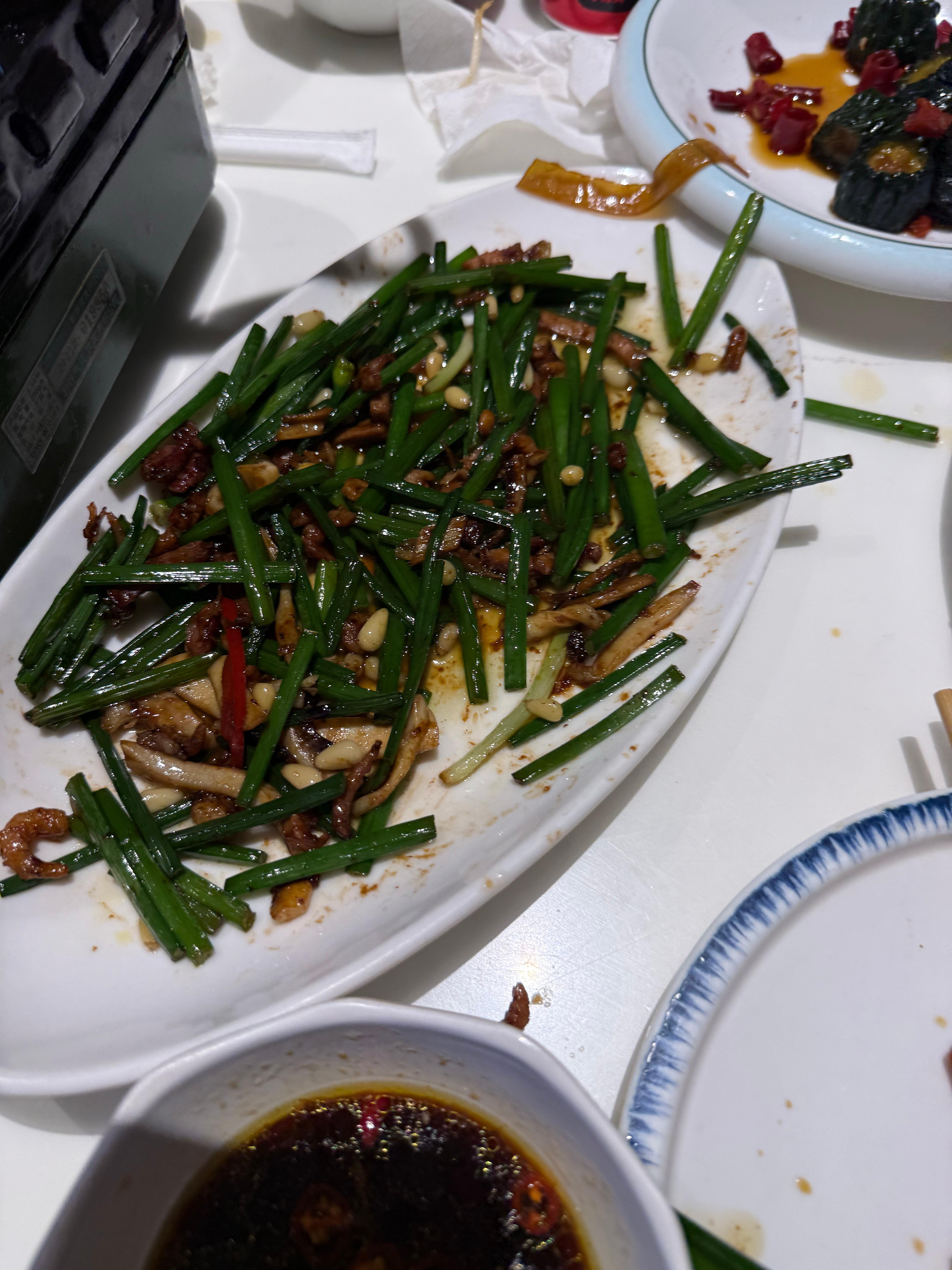 手机丢了。吃饭吃得坐立不安的。[单身狗]​​​