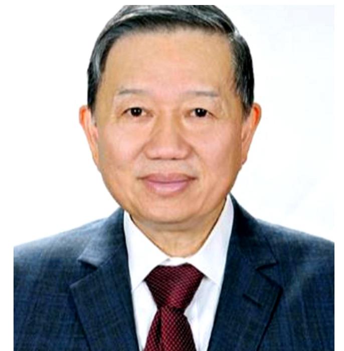 越南这回没跟着新加坡瞎起哄，根子上是被实力差距逼得清醒了。这不是突然转性，而是三